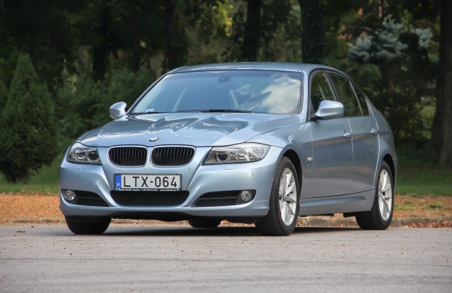 Használtteszt: BMW 318d, 2010