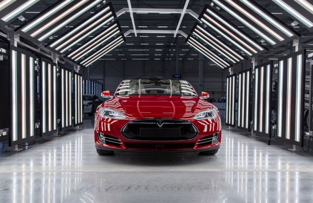 Üdvözli a dízelbotrányt  a Tesla, már Európában is készülnek az autói