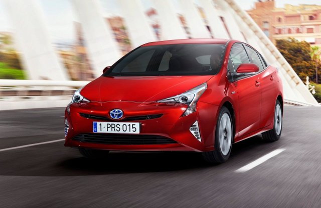 A világ leghatékonyabb benzinmotorját hozza az új Toyota  Prius