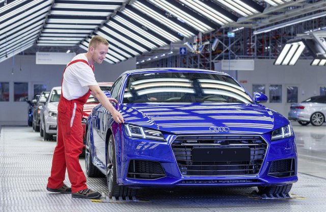 104 millió eurós beruházást tervez az Audi Győrben