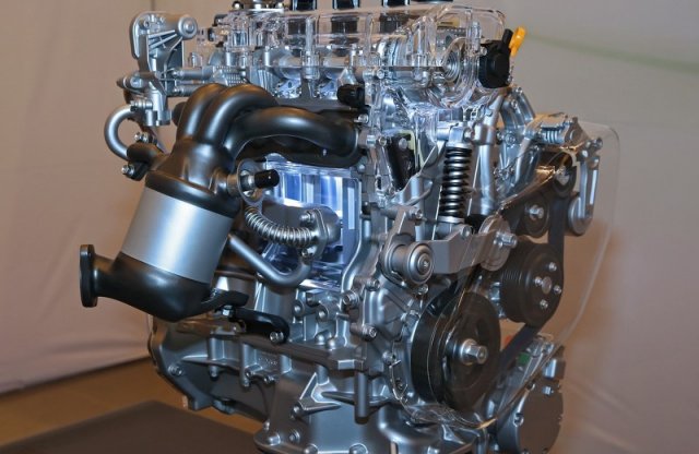 A Hyundai új motort és automataváltót fejlesztett hibrid modelljeihez