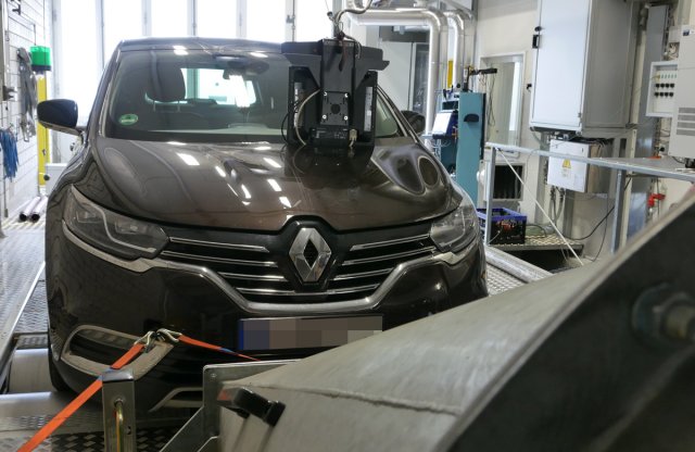 A németek lobbisták szerint a Renault Espace NOx értékei sincsenek rendben