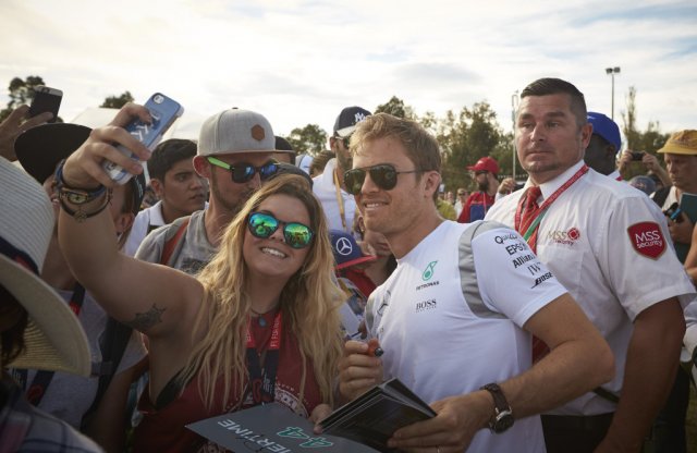 Rosberg nyerte az idénynyitó Ausztrál Nagydíjat