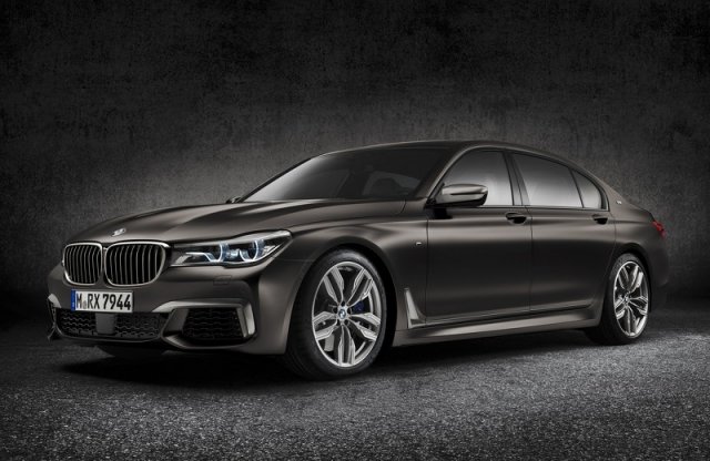 A BMW megerősítette, hogy a  jön az eddig ismerteknél is több luxust adó autójuk