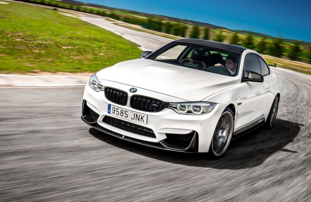 Csak a spanyol piacon érhető el a BMW M4 CS