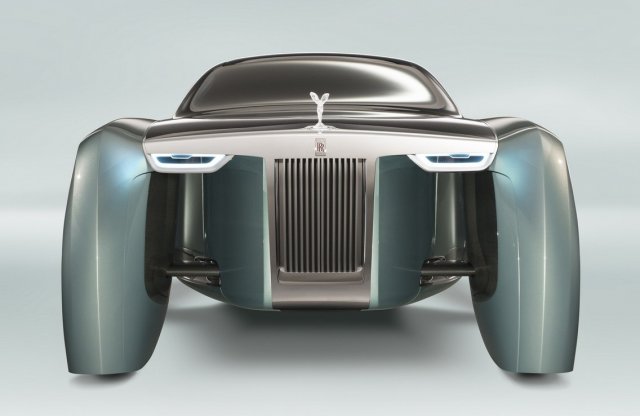 Begördült a Rolls-Royce első tanulmányautója, a 103EX