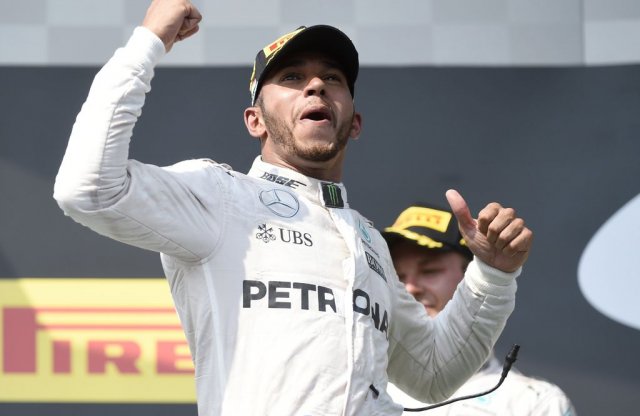 F1, Magyar Nagydíj: Hamilton győzött, rekordot döntött, vezet összetettben