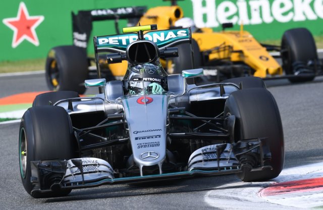 F1, Olasz Nagydíj: Rosberg nyert, könnyedén világbajnok lehet