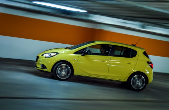 Opel Corsa 1.4 Turbo Color Edition teszt