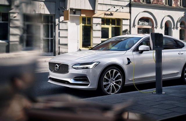 Hivatalos: 2019-ben jön az első elektromos Volvo