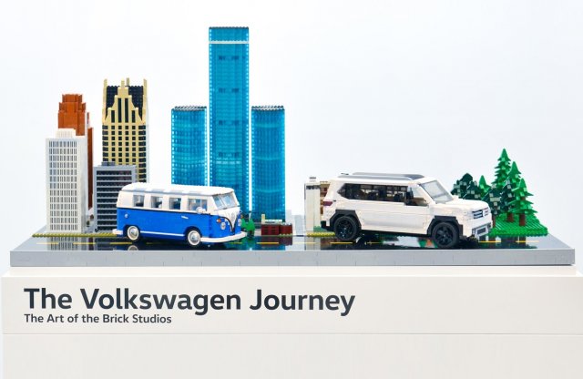 Lego makettel kedveskedett rajongóinak a Volkswagen