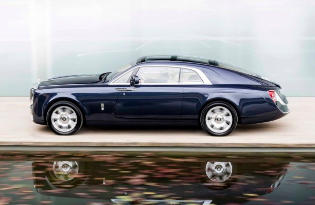 Egyetlen darabos széria a Rolls-Royce Sweptail