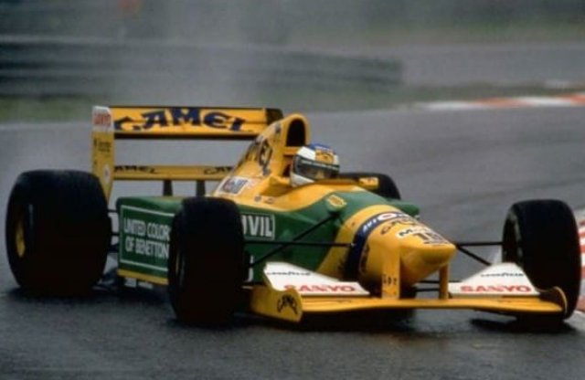 Michael Schumacher negyed évszázada szerezte első F1 győzelmét