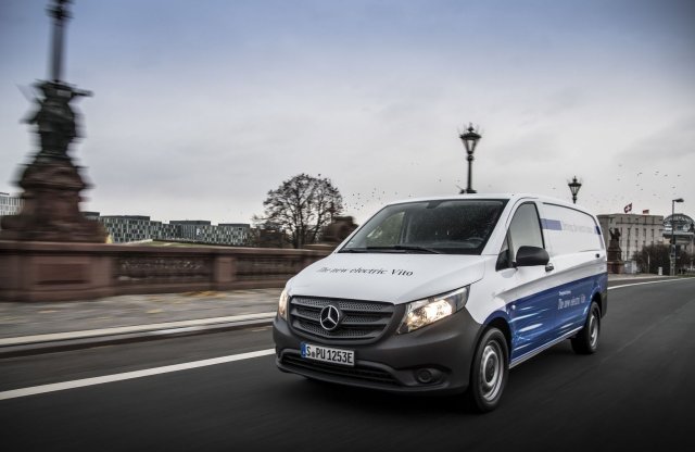 Kétféle hosszal is érkezik a Mercedes-Benz Vito elektromos kiadása