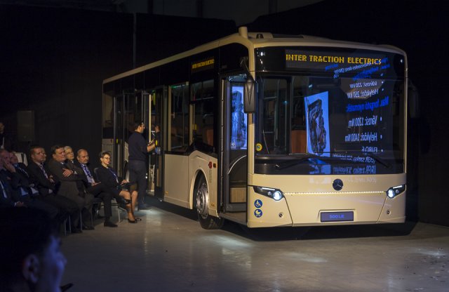 Mercedes alapokra épül az új hazai busz, a Reform