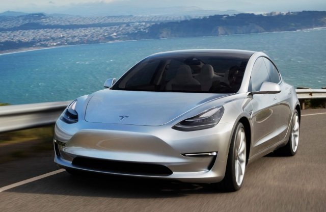 Tesla-híradó: Megépül az első Supercharger Magyarországon