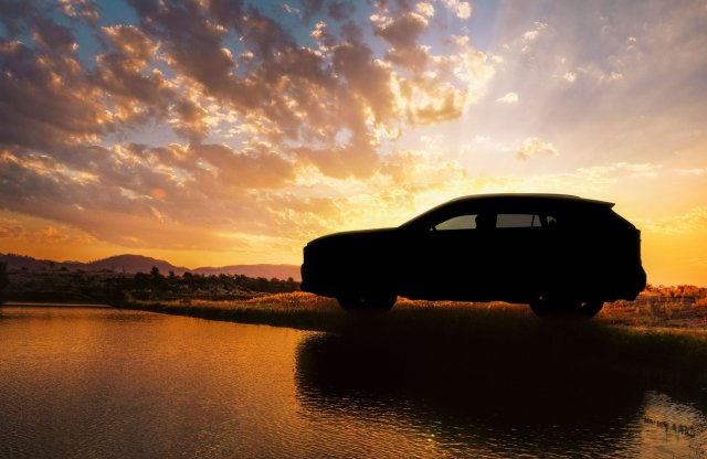 Hivatalos fotón látható a Toyota RAV4 új kiadása