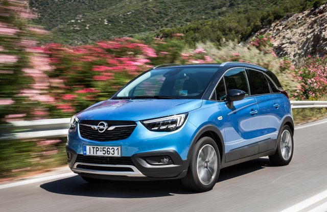 Már 100 ezret adtak el az Opel új crossoveréből