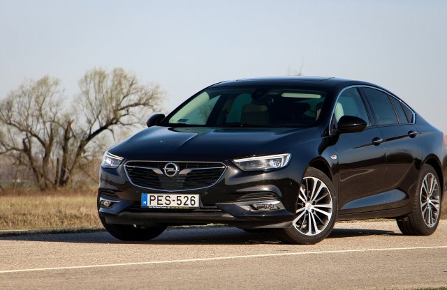 Opel Insignia 1.5 Turbo Grand Sport teszt