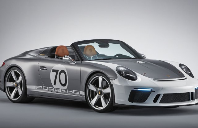 Álca nélkül mutatta meg a Porsche a 911 Speedstert