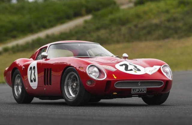 Árverésre kerül egy Ferrari 250 GTO, megint horror összeg lehet a vége