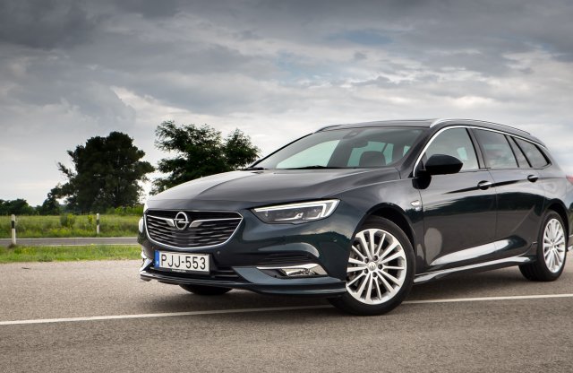 Hosszú távon ász – Opel Insignia ST Innovation 2.0 AT8