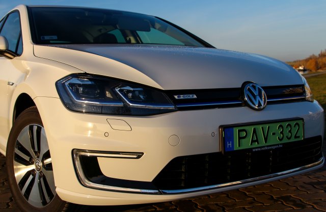 Megakadt a Volkswagennél  az elektromos, a hibrid és a gázüzemű autók értékesítése
