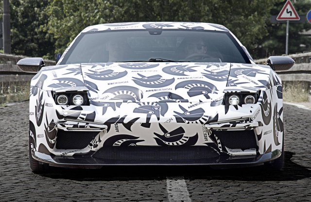 Az Ares Design idézi meg a De Tomaso Panthera sportkocsit