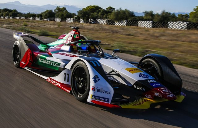 Új korszak kezdődik a Formula E versenysorozatban!