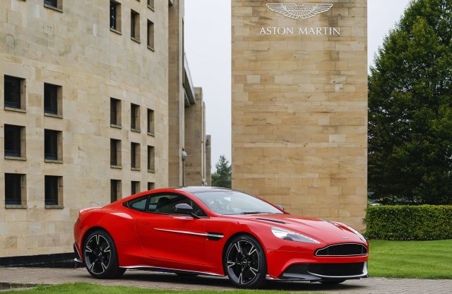 Az Aston Martin lett az Év Luxusmárkája!