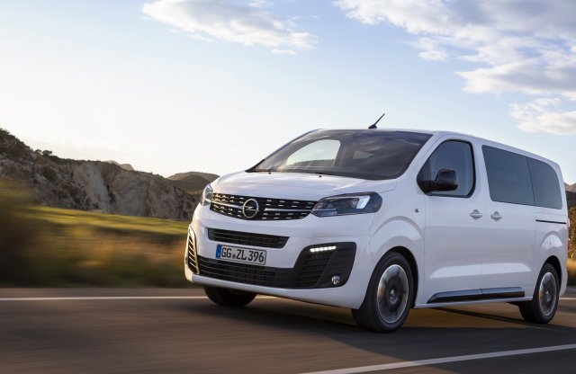 Forrást és nevet is váltott az Opel személyszállító kisbusza, elektromos is lesz belőle
