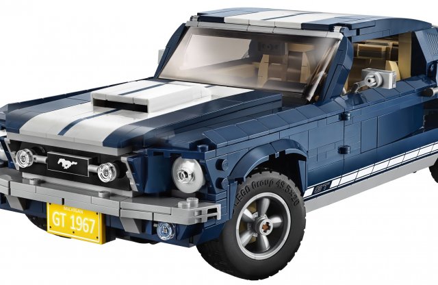 Folyamatosan ontja a LEGO a jobbnál jobb járműveket