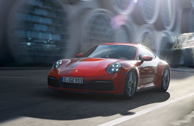 Szerinted mennyibe kerül a Porsche 911 alapváltozata?