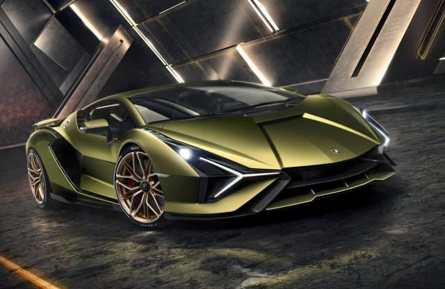 2,8 másodperc alatt gyorsul 100-ra a hibrid Lamborghini