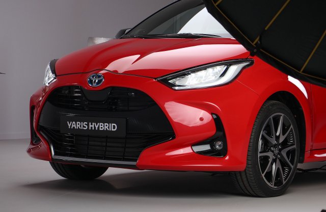 A Toyota Yaris új generációja a jól kitaposott ösvényt követi