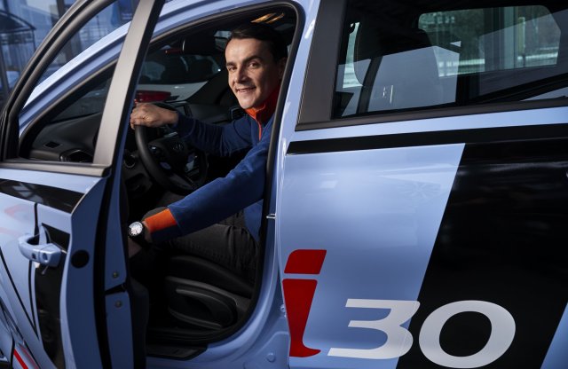 Megvan Magyarország első autós gyorsasági világbajnoki címe - Michelisz Norbi hozta el a WTCR-ből