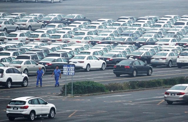 Óriásit zuhant a kínai autópiac a koronavírus miatt