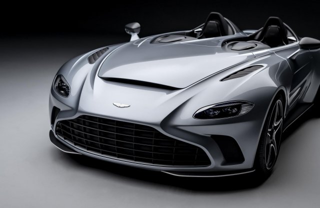 Az Aston Martin bemutatta a  Vantage alapulú legújabb, limitált szériás sportautóját