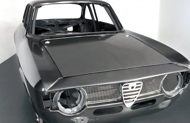 Britek építik a legkomolyabb klasszikus Alfa sportkocsit