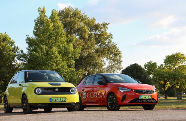 Villám összevetés: Honda e és Opel Corsa-e