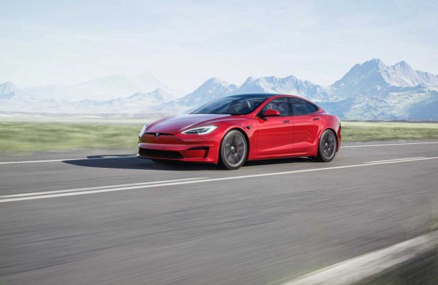 A Model S frissítése átgondolt újításokkal és lehengerlő beltérdizájnnal érkezik