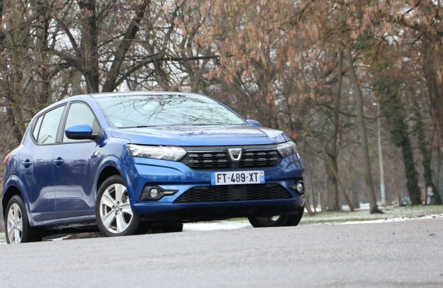 Debütált az új Dacia Sandero, Sandero Stepway, Logan - mutatjuk az áraikat is
