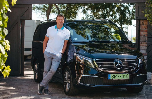 A Mercedes-Benz új márkanagykövete Kiss Gergely, háromszoros olimpiai bajnok vízilabdázó