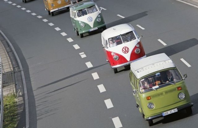 Jövő nyáron 2007 után ismét megrendezik a Volkswagen Haszonjárművek hannoveri buszfesztiválját