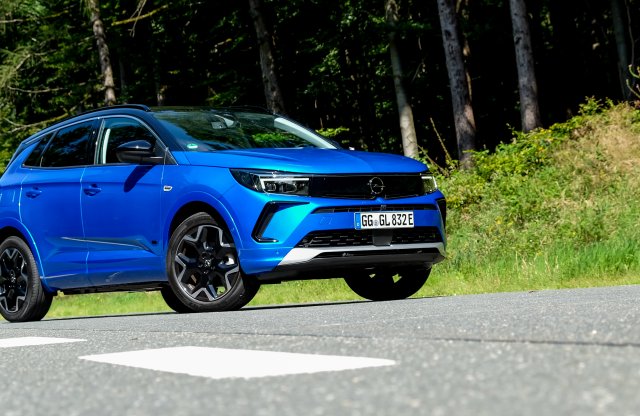 Menetpróba: Opel Grandland, már X nélkül