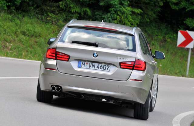BMW 5-ös kombi: Business-Touring