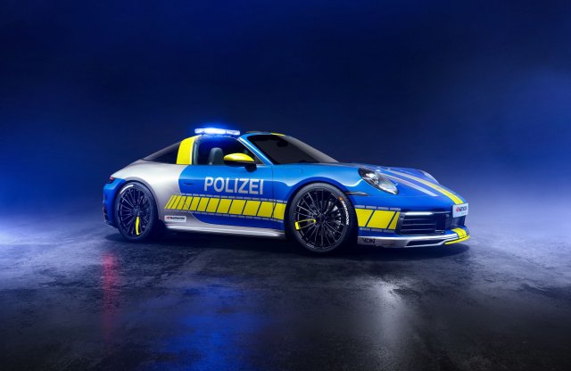 Oktatási célból alakította rendőrautóvá ezt a Porsche 911 Targa 4-et a TechArt