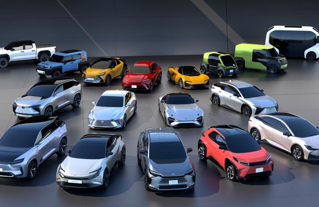 Tömeges autóbemutatót tartott a Lexus és a Toyota, minden újdonságuk villanyhajtású