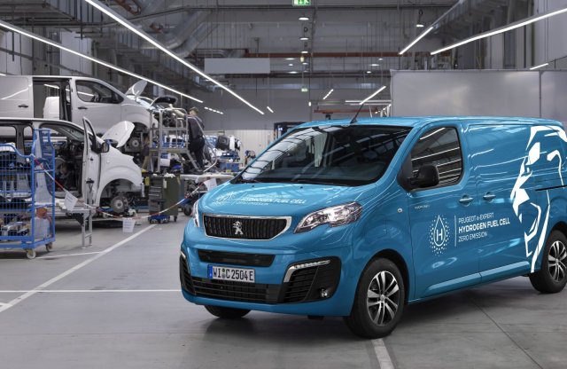 Sorozatgyártású lett a Peugeot e-Expert Hydrogen, de azért van egy kis csavar a történetben