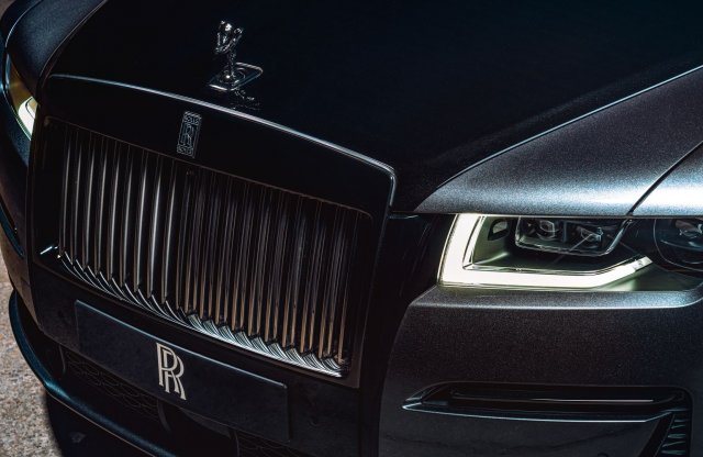 Soha ennyi autót nem adott el a Rolls-Royce egy év alatt